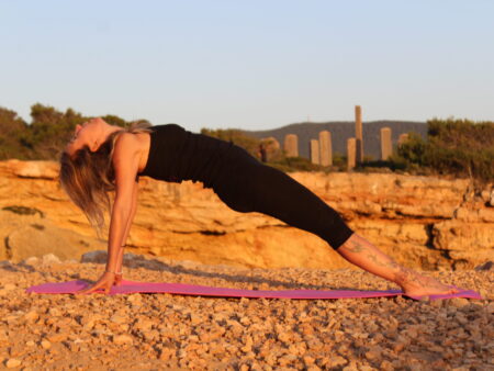 Formació d'Instructors de Hatha Yoga